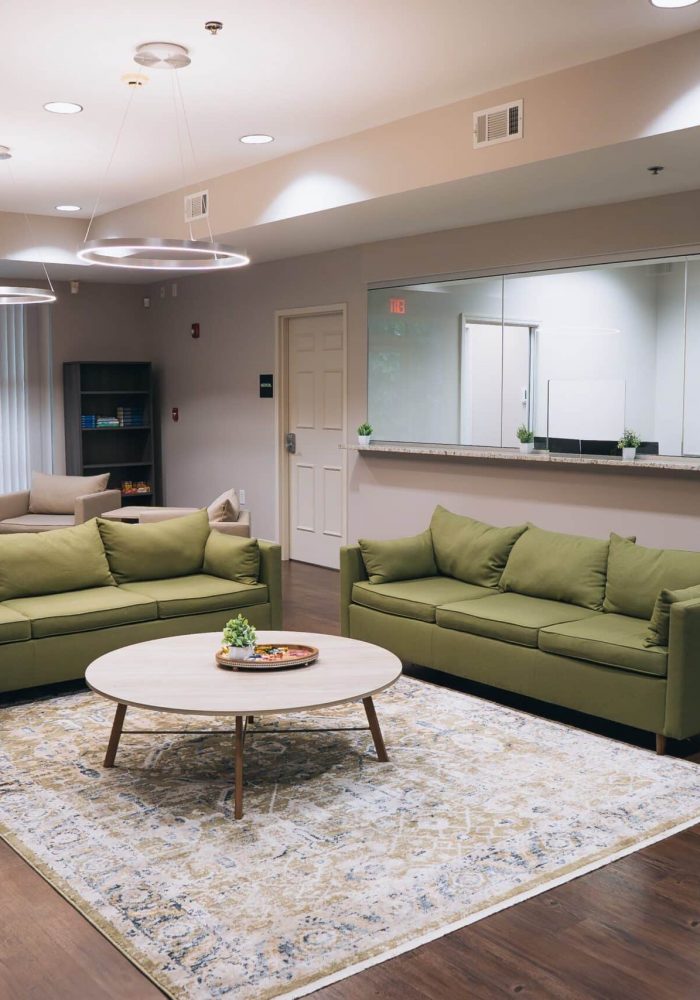 lobby-at-peachtree-detox-in-georgia-scaled-1